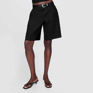 NWT Women’s Gap 365 Low Rise Linen-Blend Trouser Shorts- Size 6